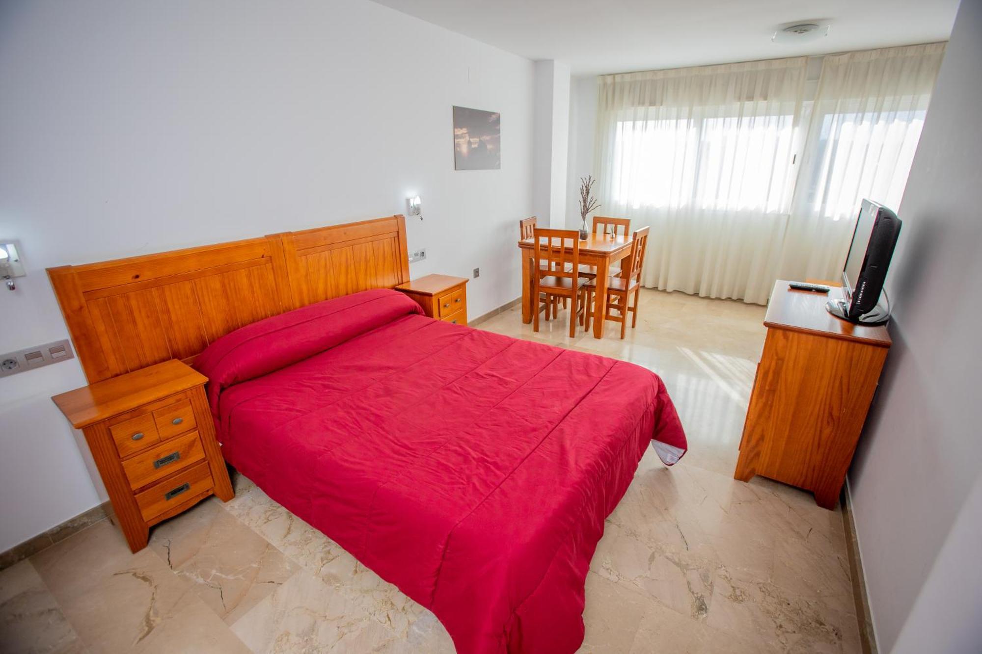 Apartamentos Aixa II カラバカ・デ・ラ・クルス エクステリア 写真