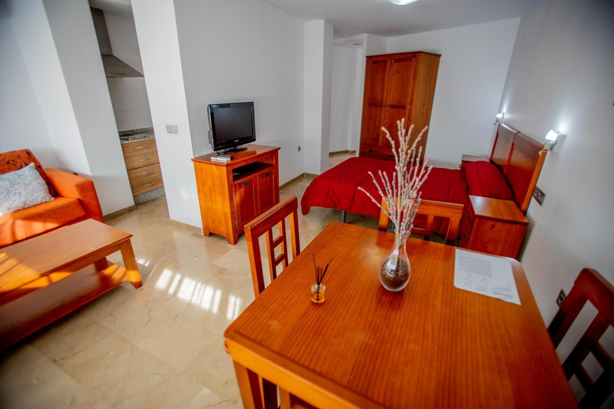 Apartamentos Aixa II カラバカ・デ・ラ・クルス エクステリア 写真